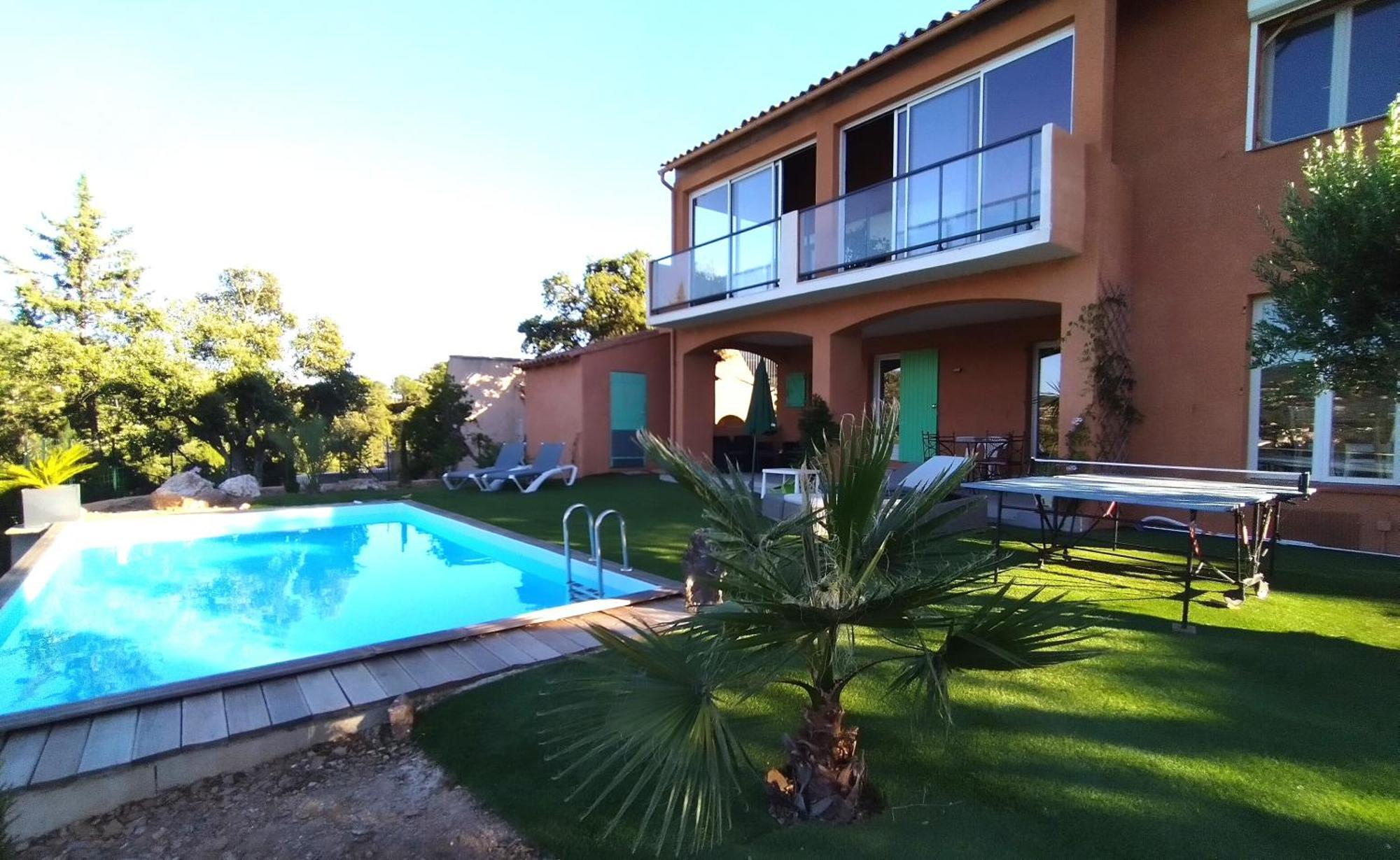 Superbe Bas De Villa 80 M2 Piscine Privee Reservee Aux Vacanciers Avec Vue Magnifique 6 Couchages Ла Лонд-ле-Мор Екстериор снимка